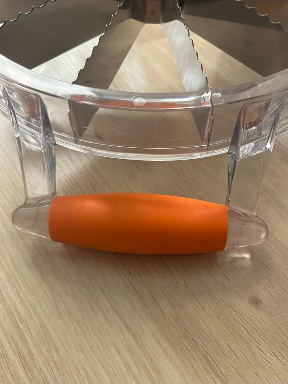Melon Slicer & Corer 10-Blade Stainless Steel Cutter Orange Soft Grip Handles